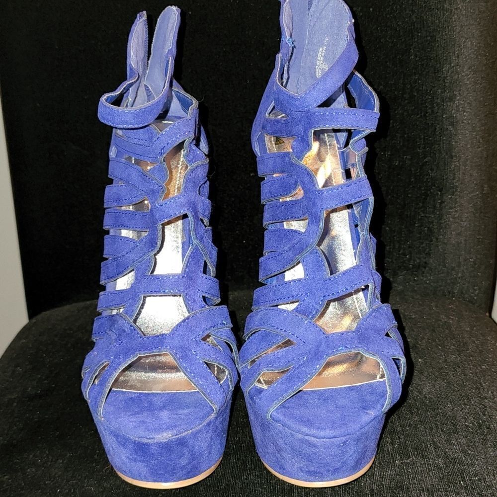 Liliana Heels NWOT